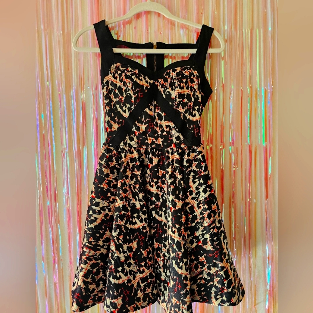 XOXO Nonwrinkle Cheetah Print Dress Cut-Out Back